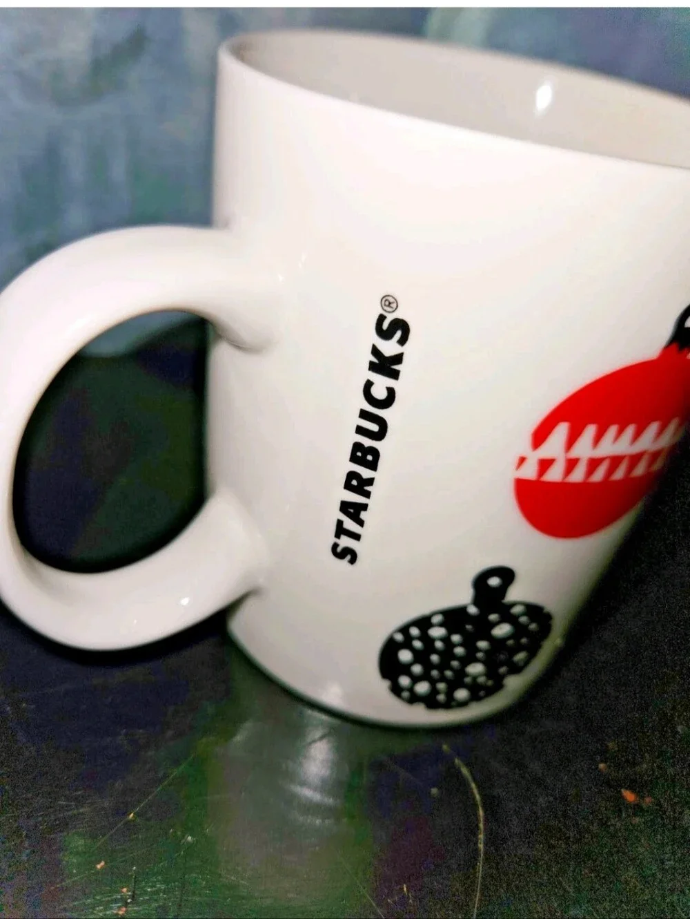 STARBUCKS Ornament Christmas Coffee Tea Cup Mug 12 oz Red Black 2016 Holiday